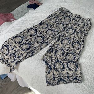 Flowy pants